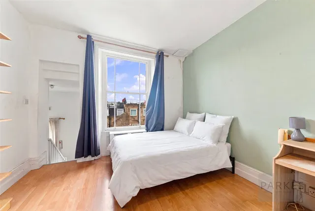 Belgrave Road, London, SW1V, photo 1