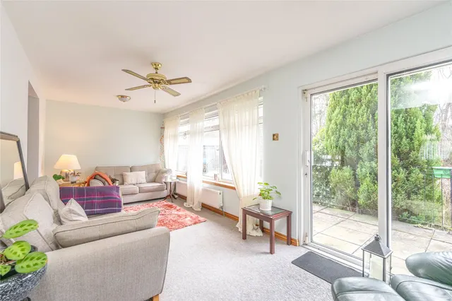 Bankton Park West, Livingston, EH54, photo 1