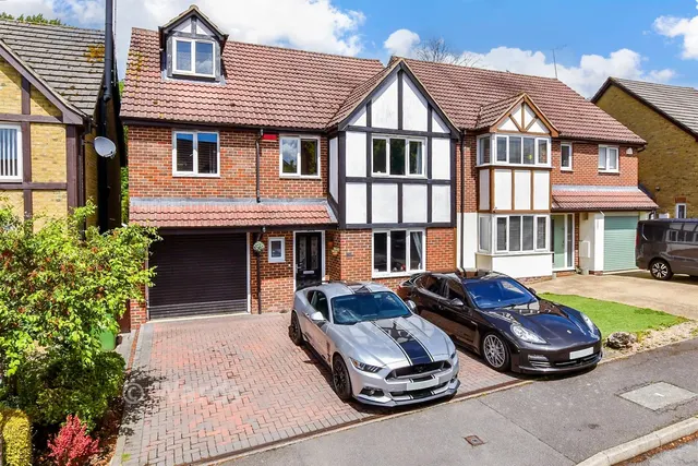 Chippendayle Drive, Harrietsham, ME17, photo 1