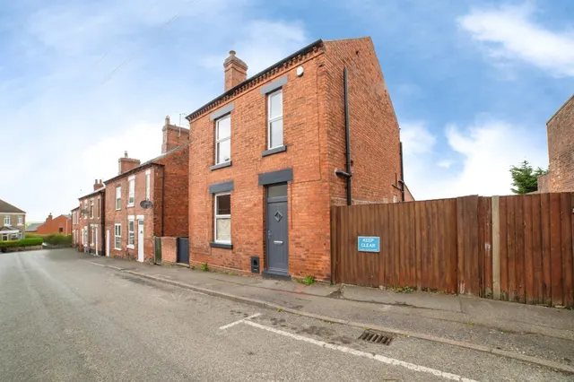 Lynncroft, Eastwood, NG16, photo 1