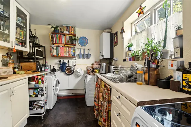 Ferry Lodge, Carlton, NG4, photo 2