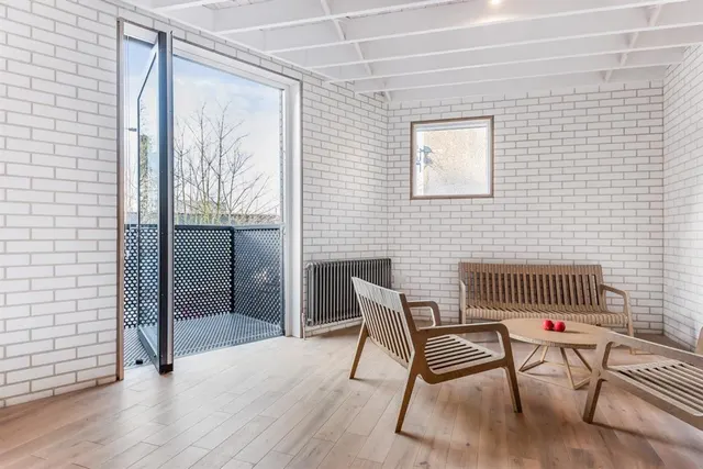 Catford Broadway, London, SE6 4SN, photo 1