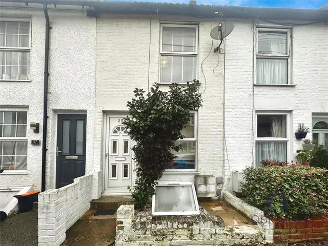 Thornhill Place, Maidstone, Kent, ME14, photo 1
