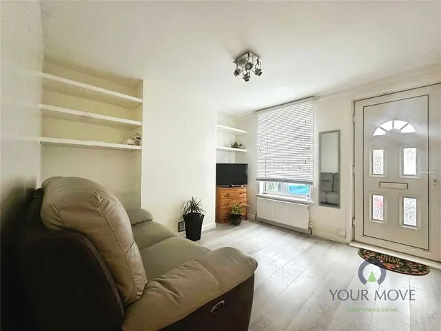 Photo 2 — Thornhill Place, Maidstone, Kent, ME14