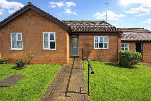 Warwick Way, Ashby-de-la-Zouch, photo 1