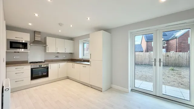 The Lodge, Wyberton, PE21, photo 2