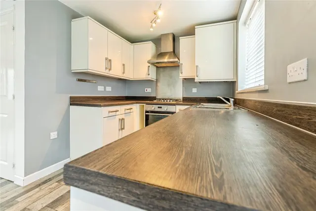 Cherry Avenue, Radcliffe, M26, photo 3