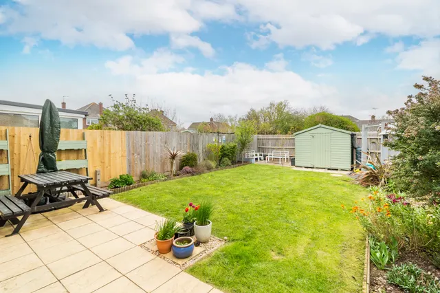 Photo 3 — 7 Gardner Road, Ringwood, Ringwood, BH24 3ER