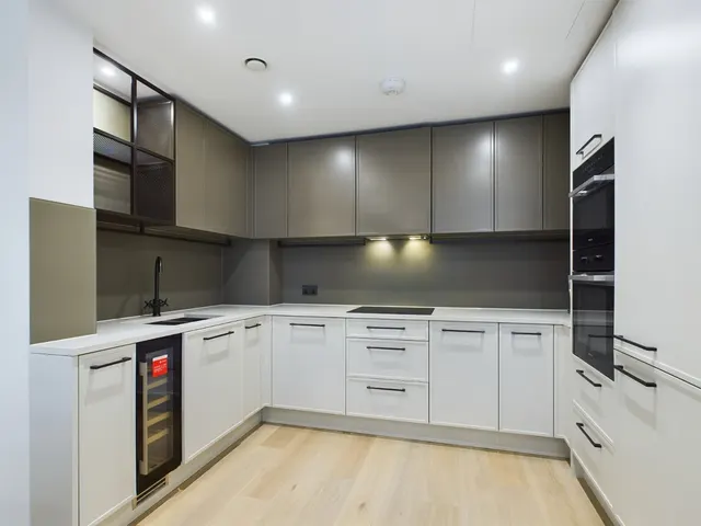 Westwood Building, Chelsea Creek, SW6, photo 3