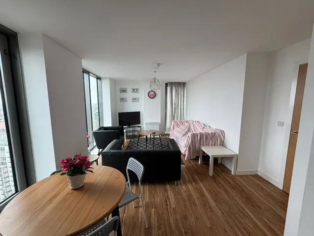 9 Michigan Avenue, Salford, Lancashire, M50 2HD, photo 1