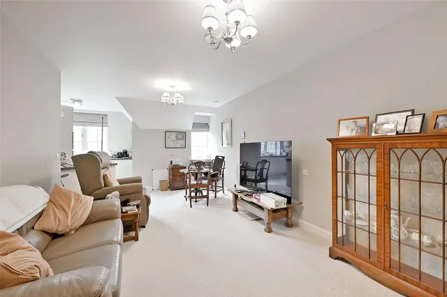 Photo 3 — Fosseway, Stow on the Wold, Cheltenham, Gloucestershire, GL54 1FF
