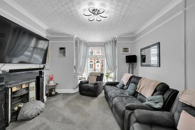 Wainfelin Avenue, Pontypool, NP4, photo 3