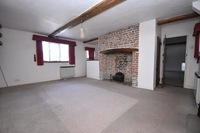 Photo 2 — Queens Court, Ramsgate