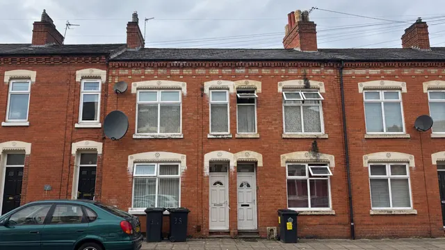 2 bedroom house, Highfields, Leicester, LE2