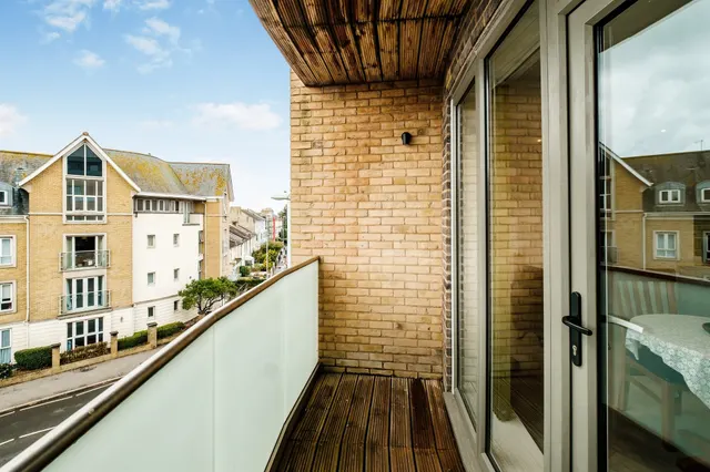 Photo 2 — Lennox Road, Worthing