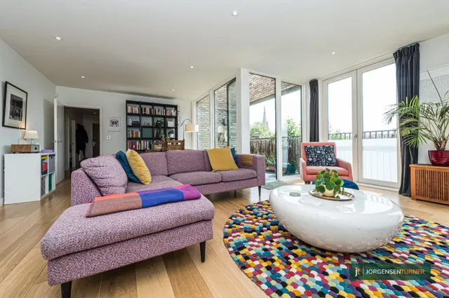 Chichester Road, North Maida Vale, photo 1