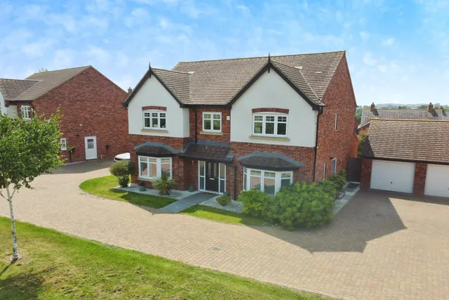 Brookdale, Repton, DE65, photo 1