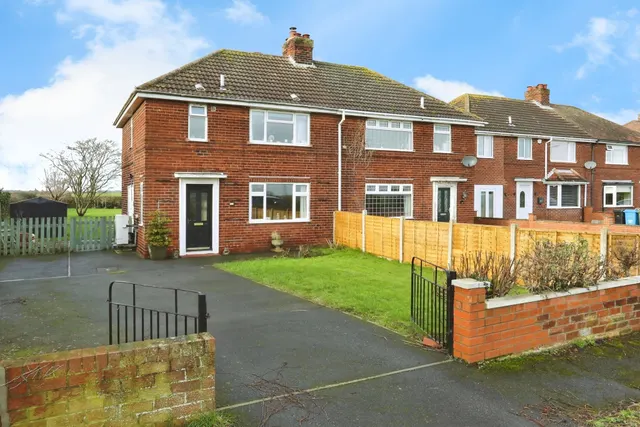 Roberts Close, Ragnall, Newark, photo 1
