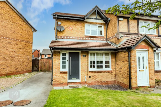 Stonehaven, Bolton, BL3 4UW, photo 1
