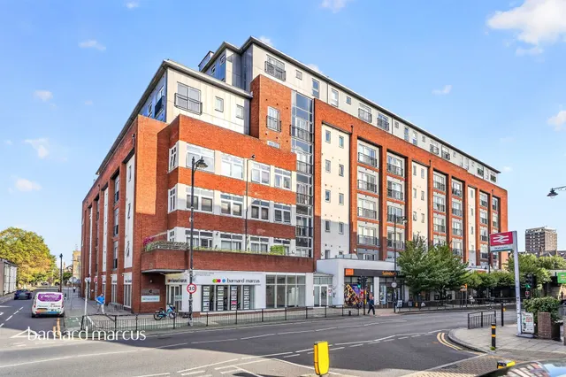 Manor Road, Wallington, SM6, photo 1