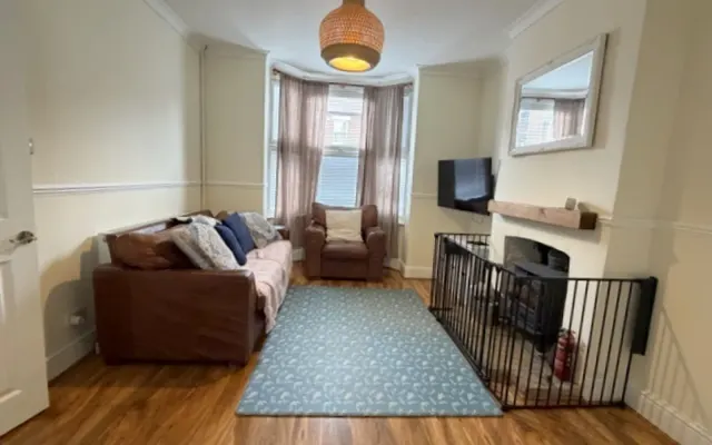 Photo 2 — St Leonards Avenue, Bedford MK42 0RB