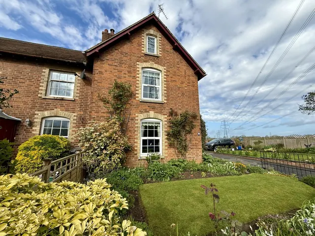 Barbers Bridge, Rudford, GL2, photo 2