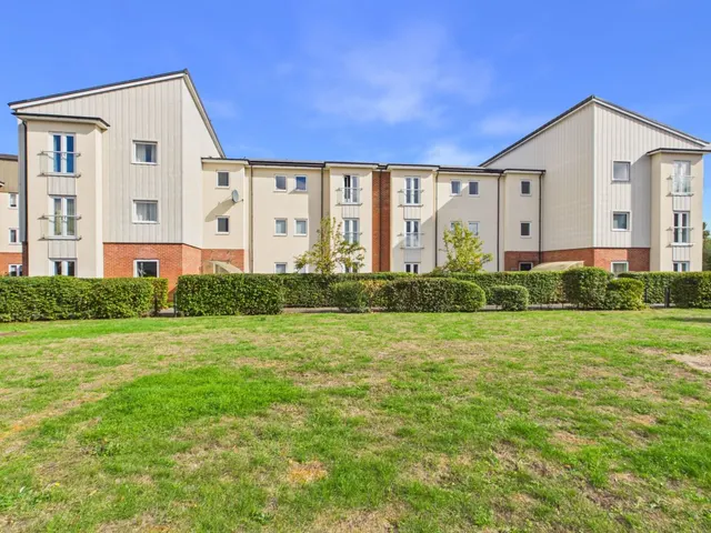 Mallard Close, Southam, CV47, photo 1