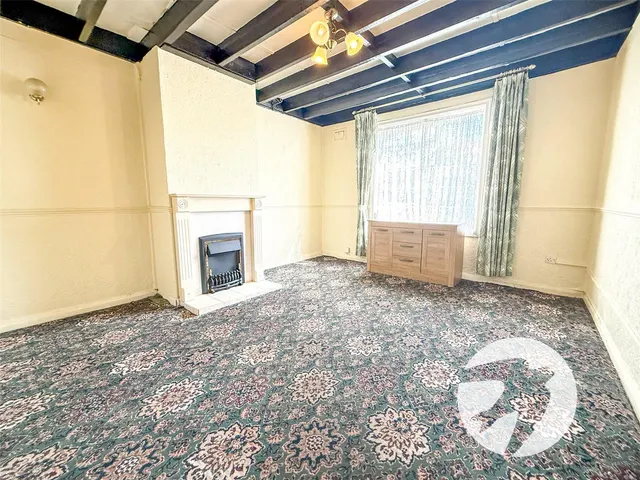 Penford Gardens, London, SE9, photo 2