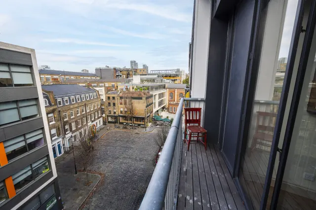 London, EC1V, photo 2