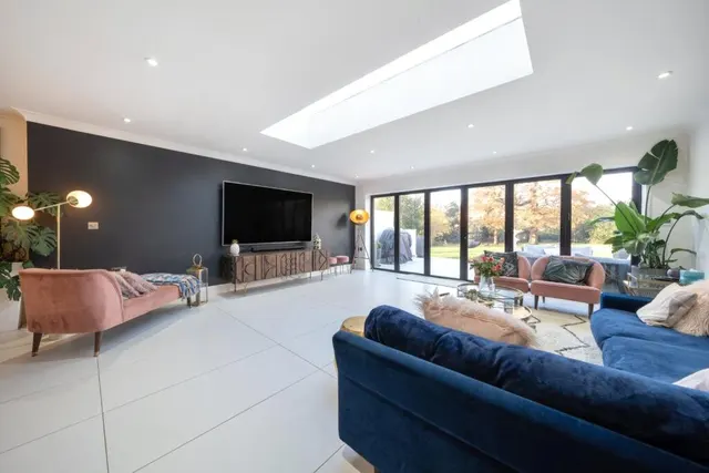 Denham Road, Iver, SL0, photo 3
