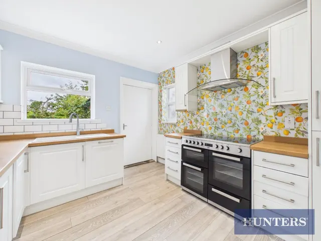 Shaftesbury Road, Bridlington, YO15, photo 2