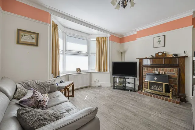 Longlands Park Crescent, Sidcup, DA15, photo 2