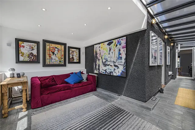 Durham Rise, Plumstead, SE18, photo 2