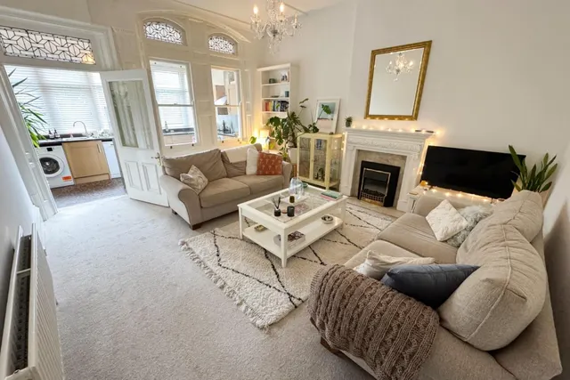 Wensley Drive, Chapel Allerton, LS7, photo 2