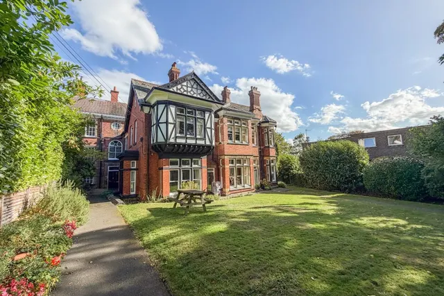 Wensley Drive, Chapel Allerton, LS7, photo 1