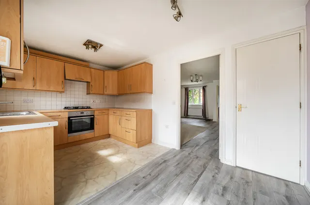 Cable Street, Eastleigh, SO50, photo 3