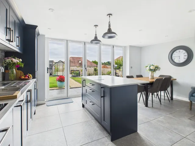 Southfield Road, Coleford, GL16, photo 2