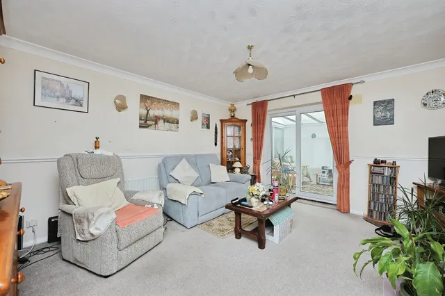 Rustens Manor Road, Wymondham, NR18, photo 3