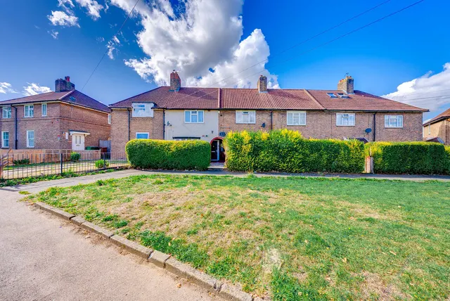 Roundtable Road, Bromley, BR1, photo 1