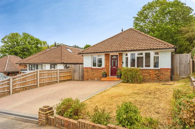 Noel Rise, BURGESS HILL, photo 1