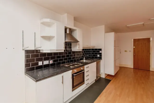 Marsh Street, Walsall, WS2, photo 1