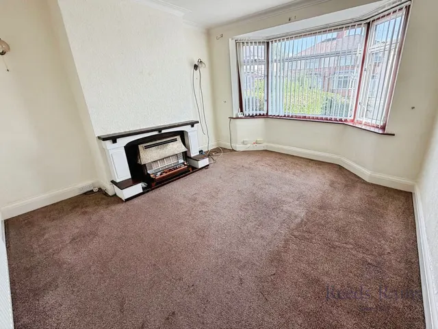 Photo 3 — Stross Avenue, Stoke-on-Trent, Staffordshire, ST6