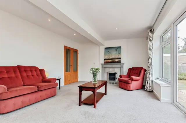 New Road, Ryhall, PE9, photo 2
