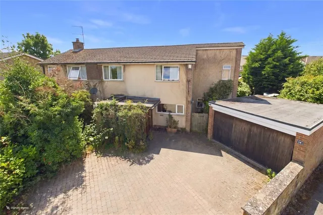 Park Street, Earls Barton, Northampton, NN6, photo 1