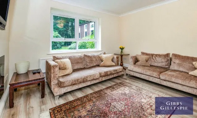 Gerrards Cross Road, Fees Apply, SL2, photo 3
