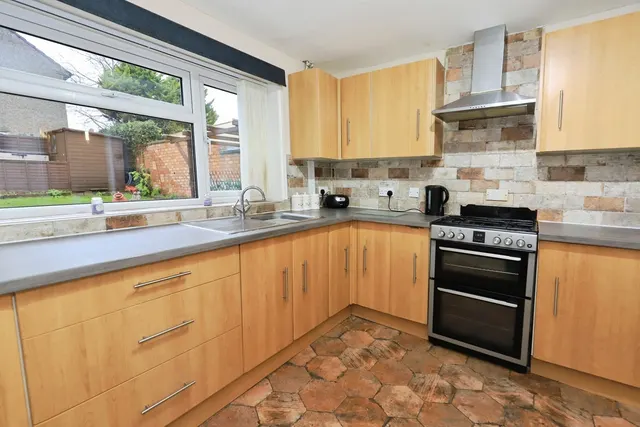 Abbey Road, Kidderminster, DY11, photo 2