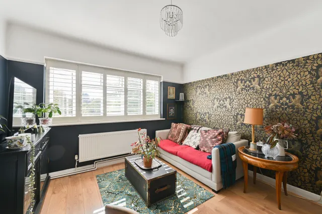 Photo 3 — 70 Cameford Court, New Park Road, London