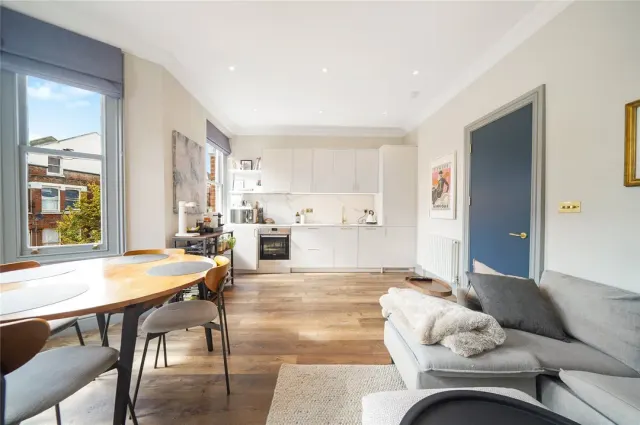 Dunster Gardens, Brondesbury, London, NW6, photo 1