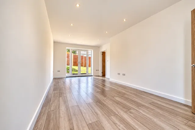 Boxtree Walk, Orpington, BR5, photo 3