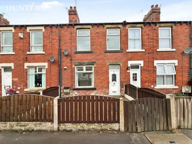 Mill Lane, South Kirkby, WF9, photo 1